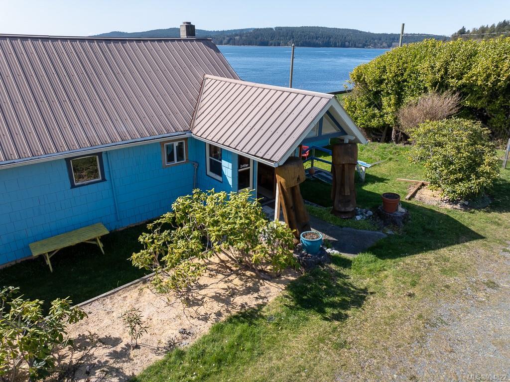 220 1St St, Sointula, BC