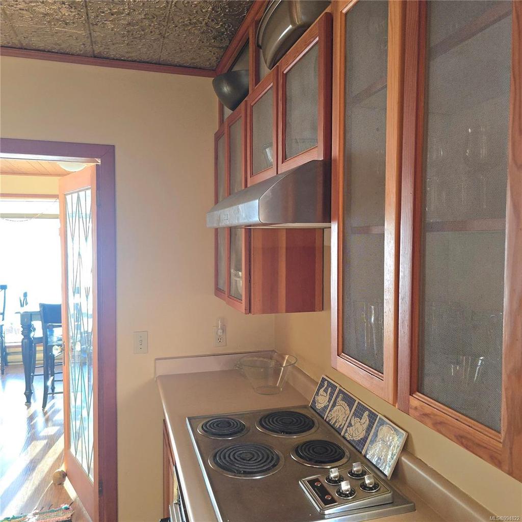 220 1St St, Sointula, BC