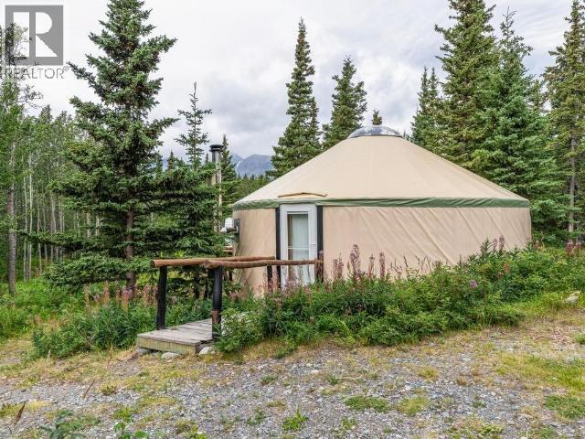 103084 Alaska Highway, Haines Junction, YT - Outdoor