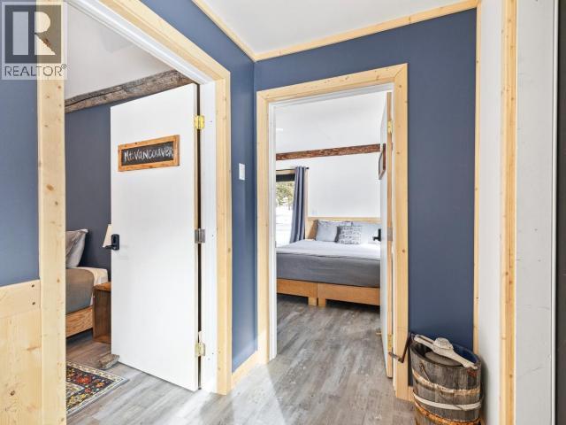 103084 Alaska Highway, Haines Junction, YT - Indoor