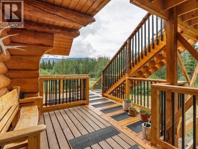 103084 Alaska Highway, Haines Junction, YT