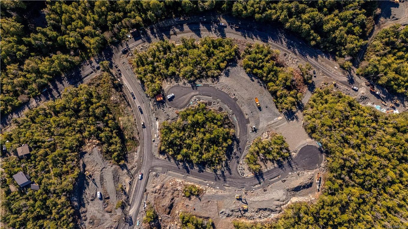 Lot 99 Sitka Pl, Ucluelet, BC