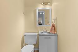 Powder room -