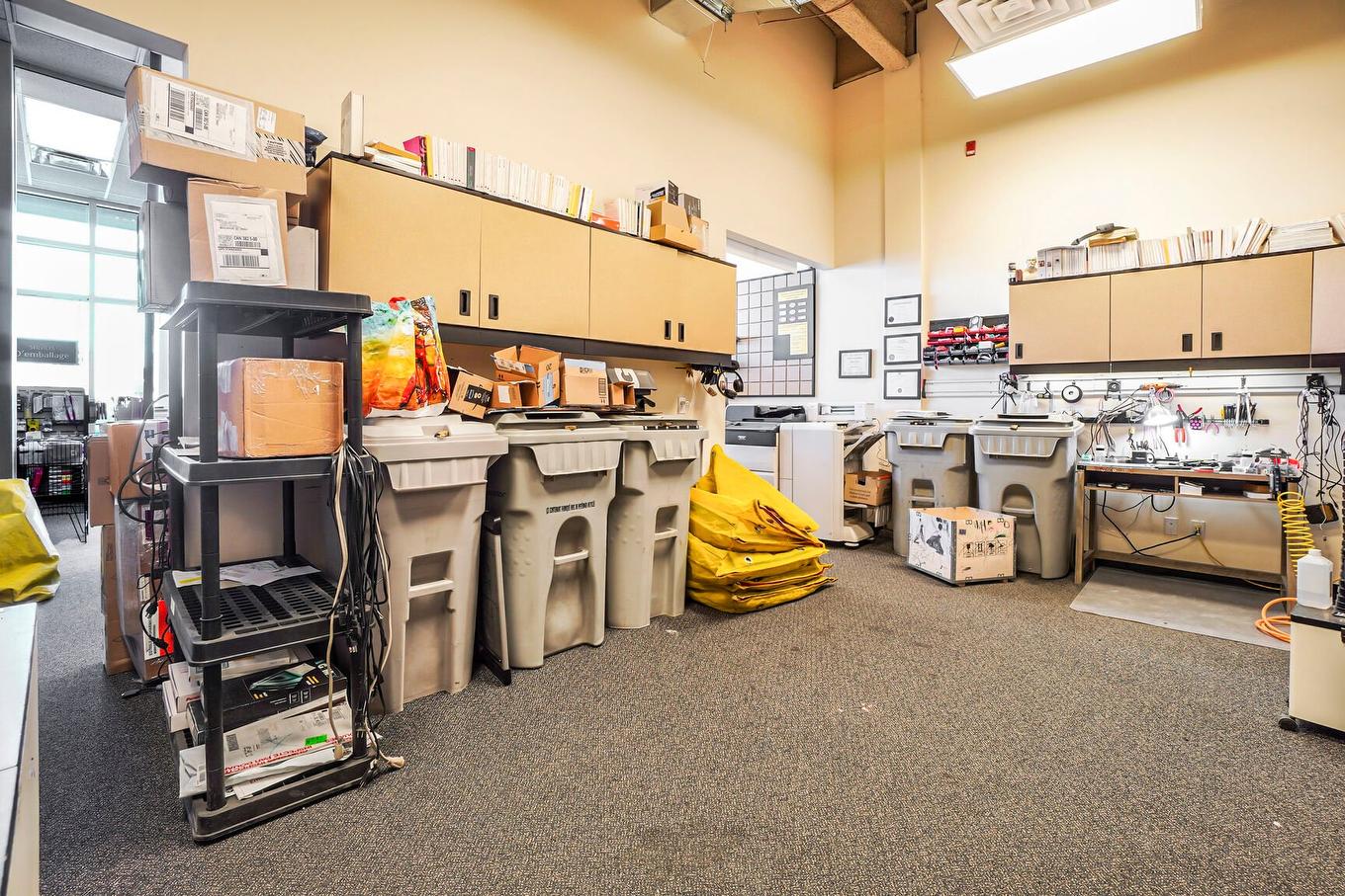 Commerce - 103-500 Mtée Masson, Mascouche, QC