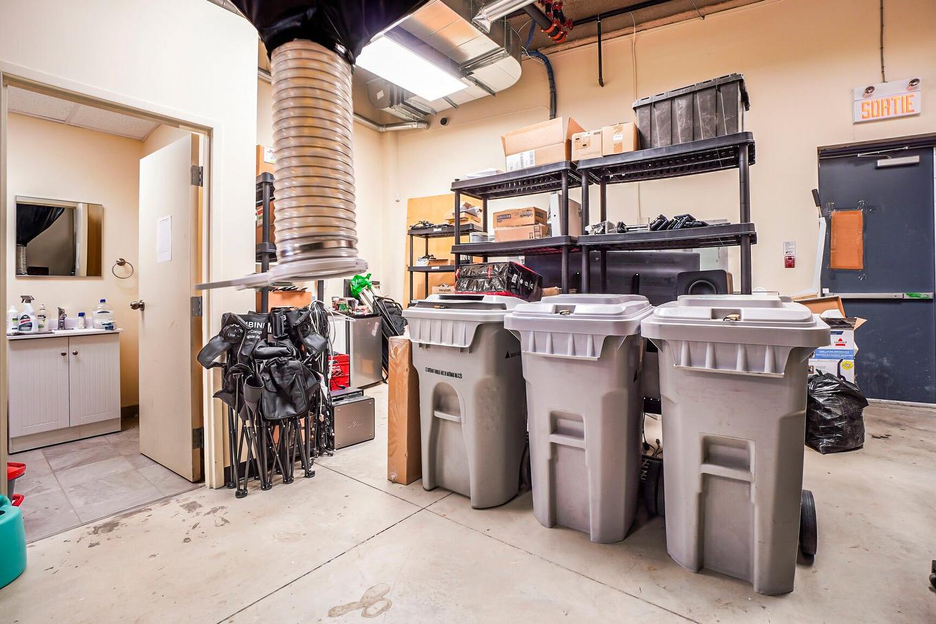 Atelier - 103-500 Mtée Masson, Mascouche, QC