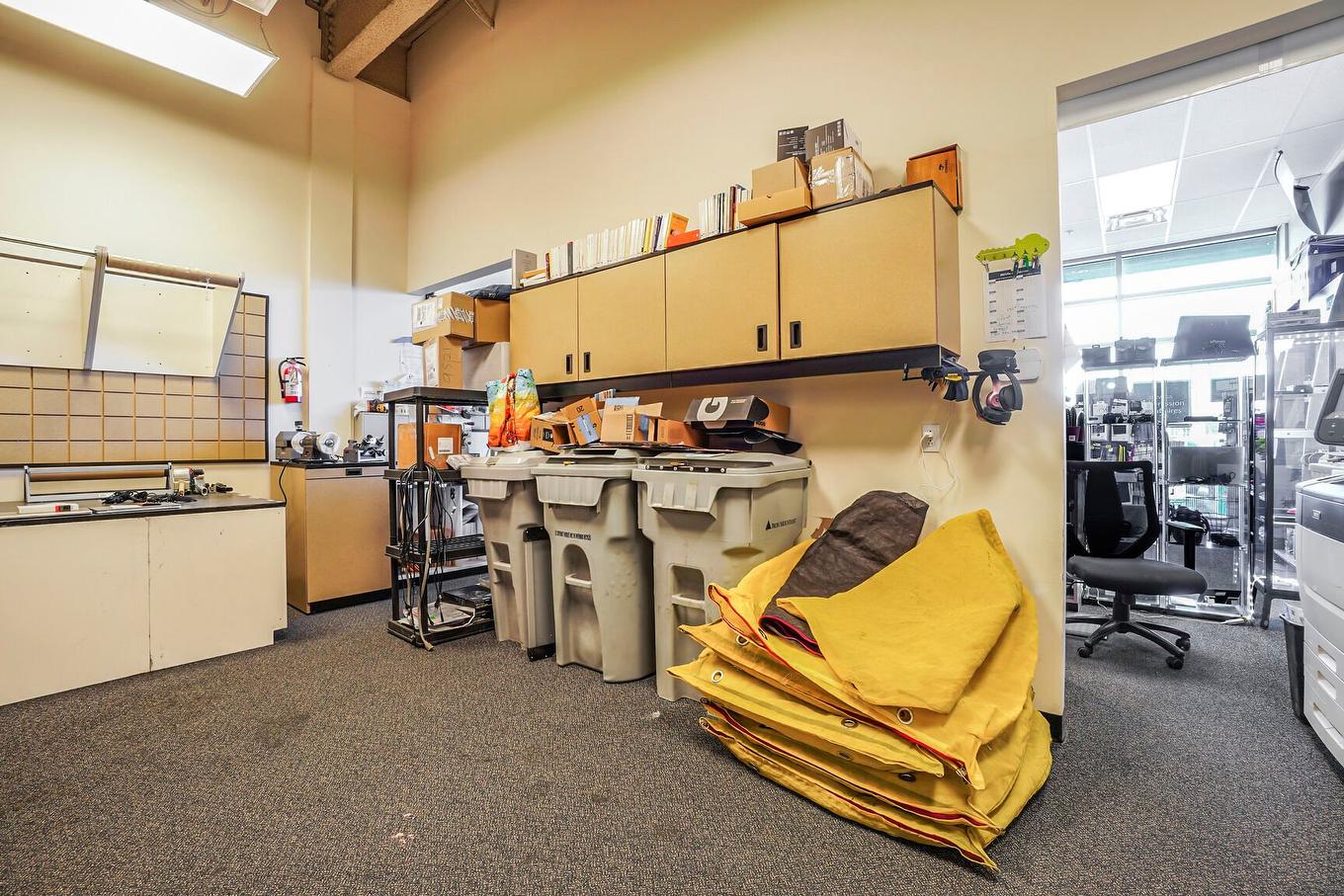 Atelier - 103-500 Mtée Masson, Mascouche, QC