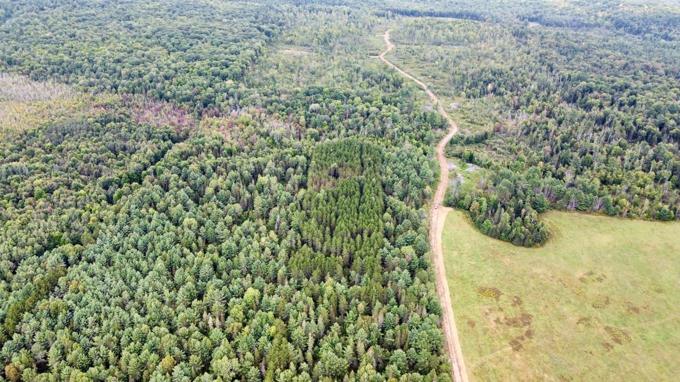 Aerial photo - 13E Concession, Clarendon, QC