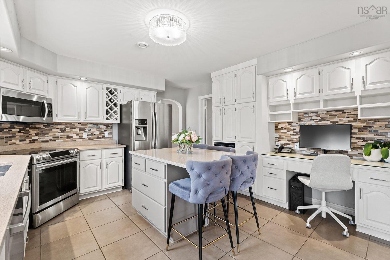 17 Pineview Crescent, Stellarton, NS