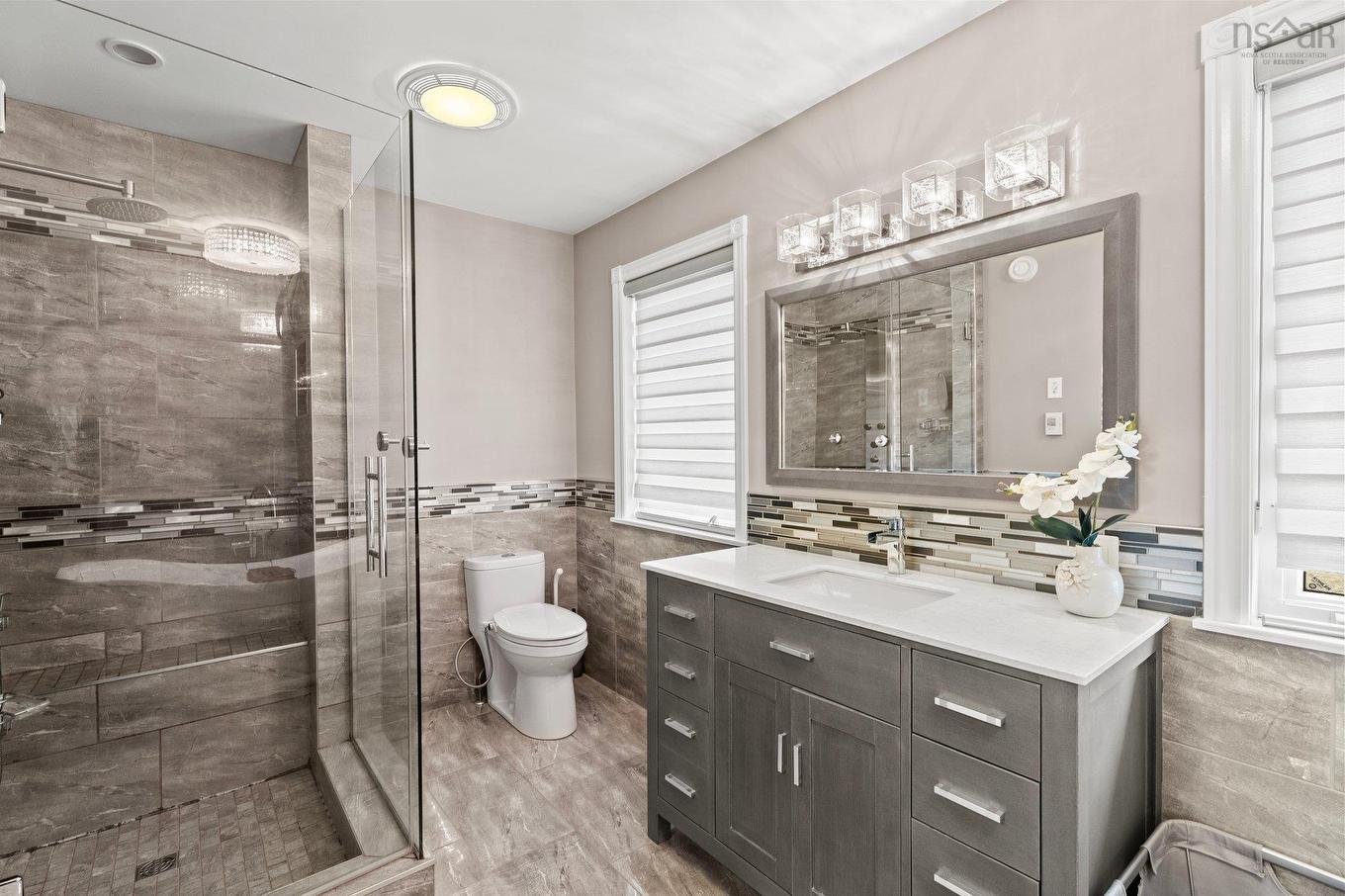 17 Pineview Crescent, Stellarton, NS