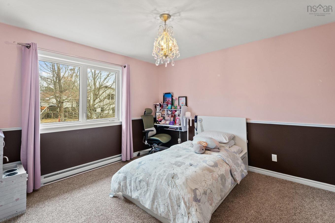 17 Pineview Crescent, Stellarton, NS