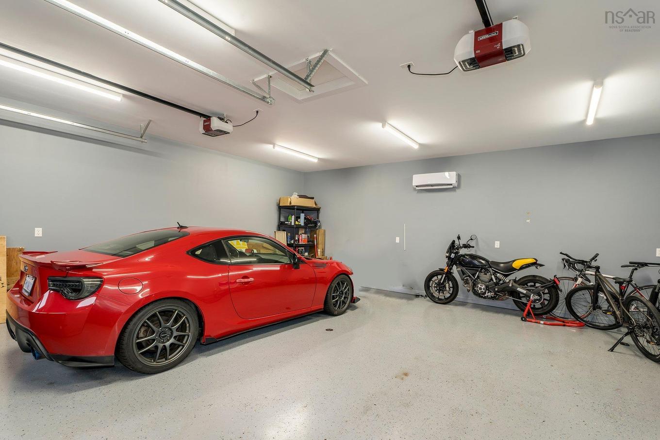 17 Pineview Crescent, Stellarton, NS