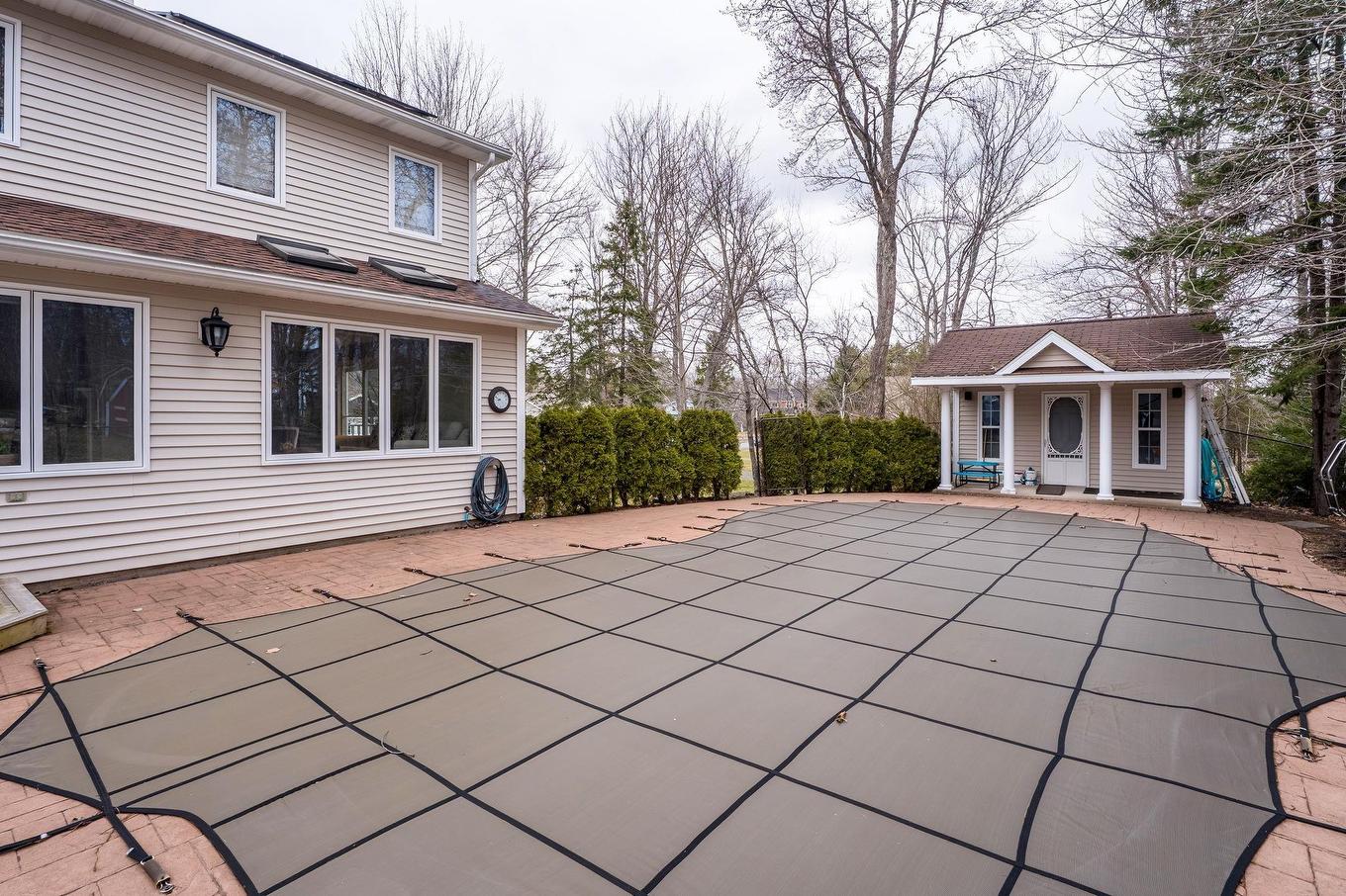 17 Pineview Crescent, Stellarton, NS