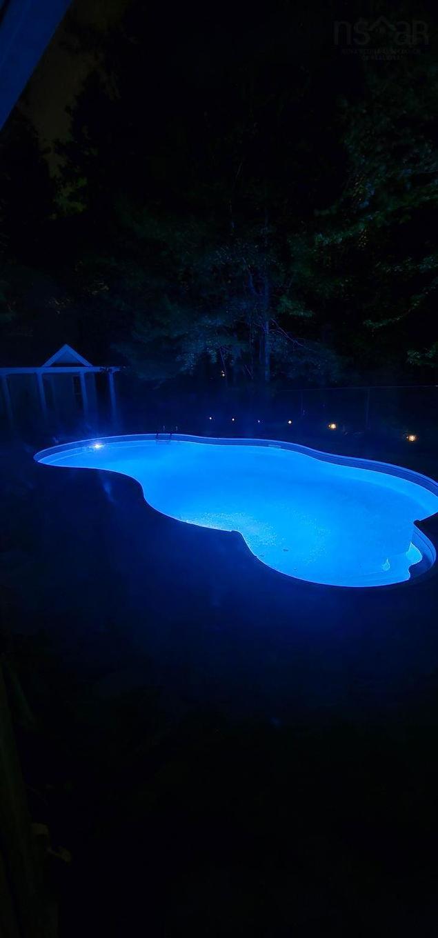 17 Pineview Crescent, Stellarton, NS