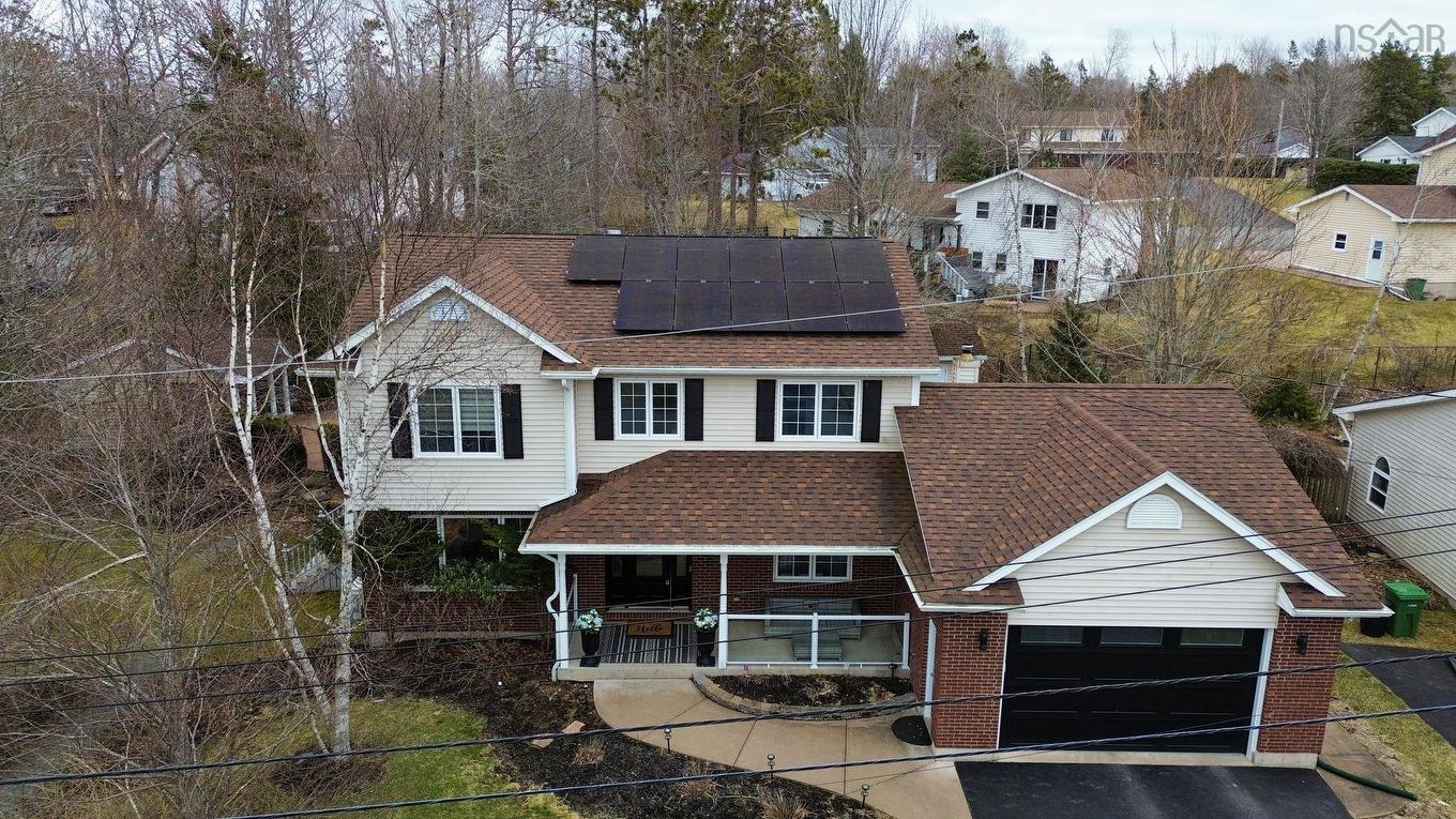 17 Pineview Crescent, Stellarton, NS