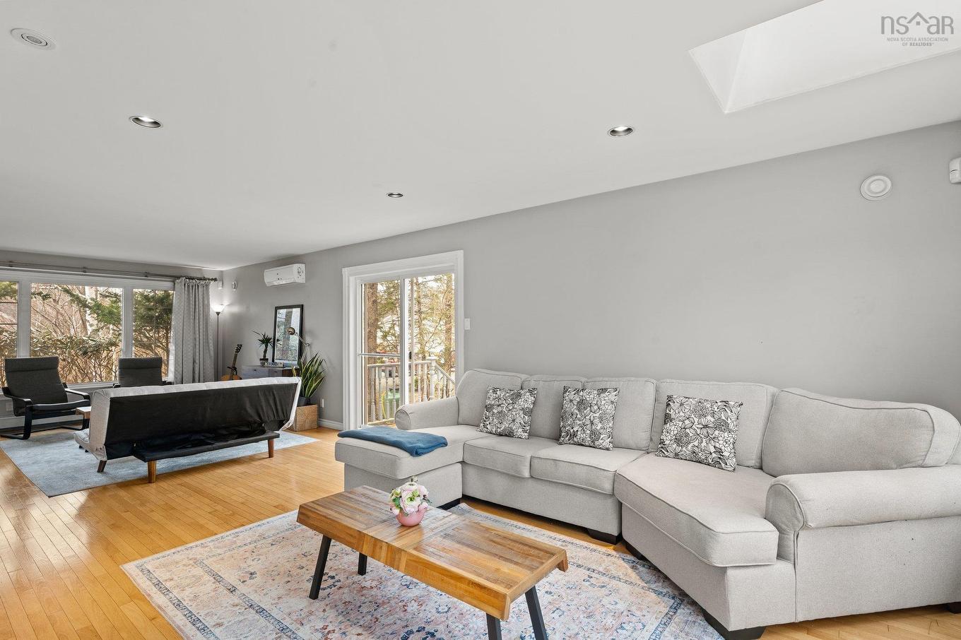 17 Pineview Crescent, Stellarton, NS