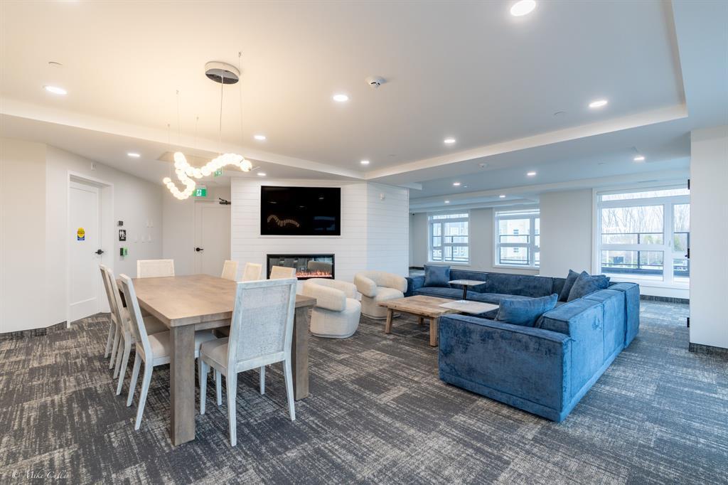 508-1540 Venetian Boulevard, Point Edward, ON