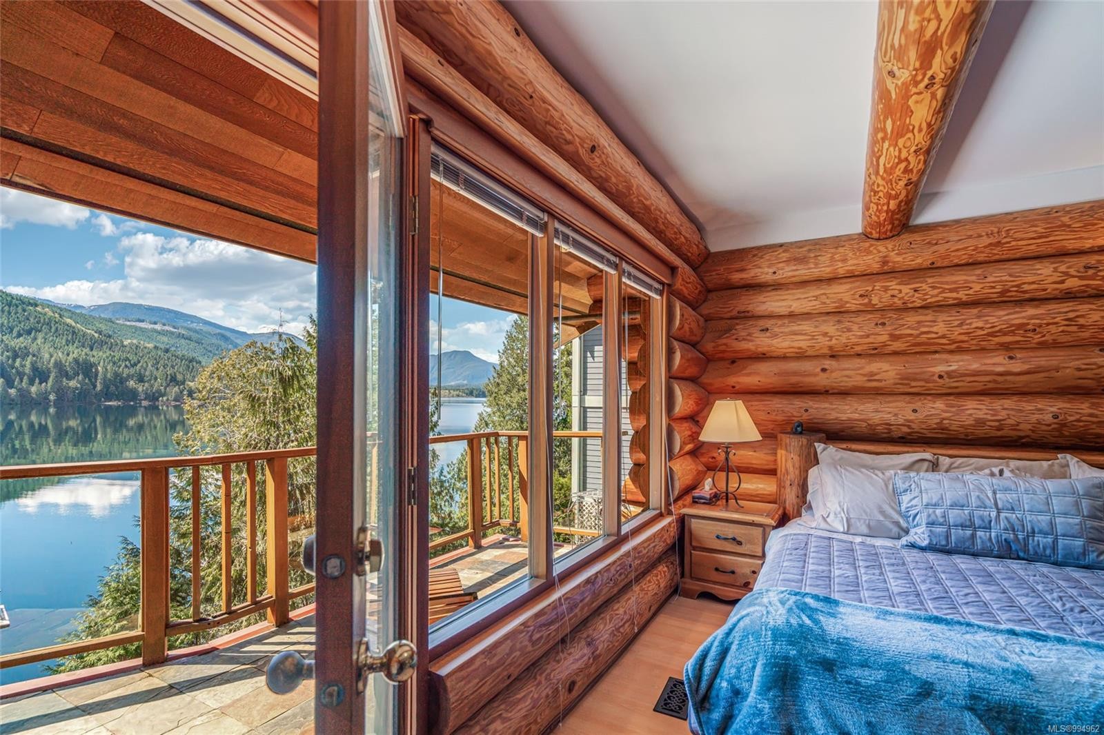 8412 Bloedel Dr, Port Alberni, BC