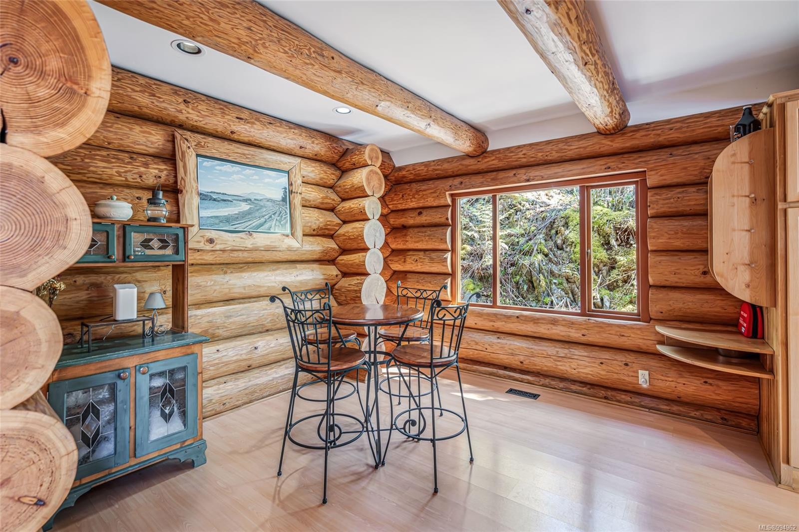 8412 Bloedel Dr, Port Alberni, BC