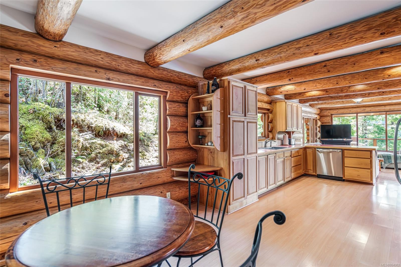 8412 Bloedel Dr, Port Alberni, BC