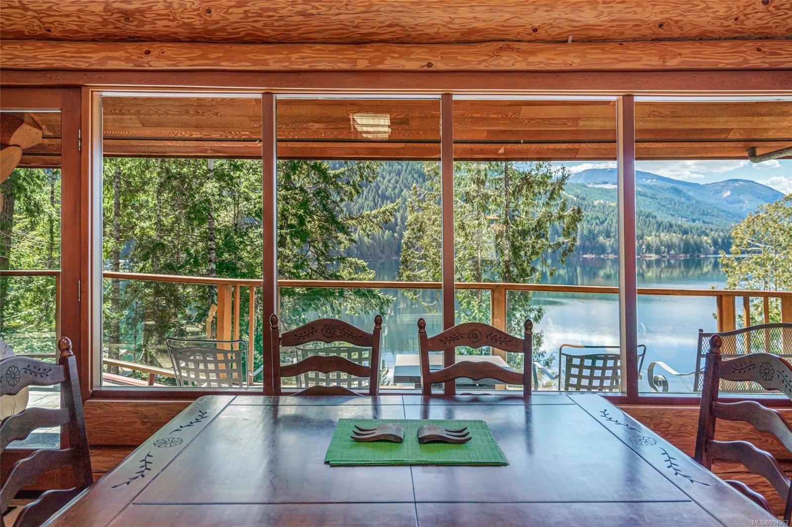 8412 Bloedel Dr, Port Alberni, BC