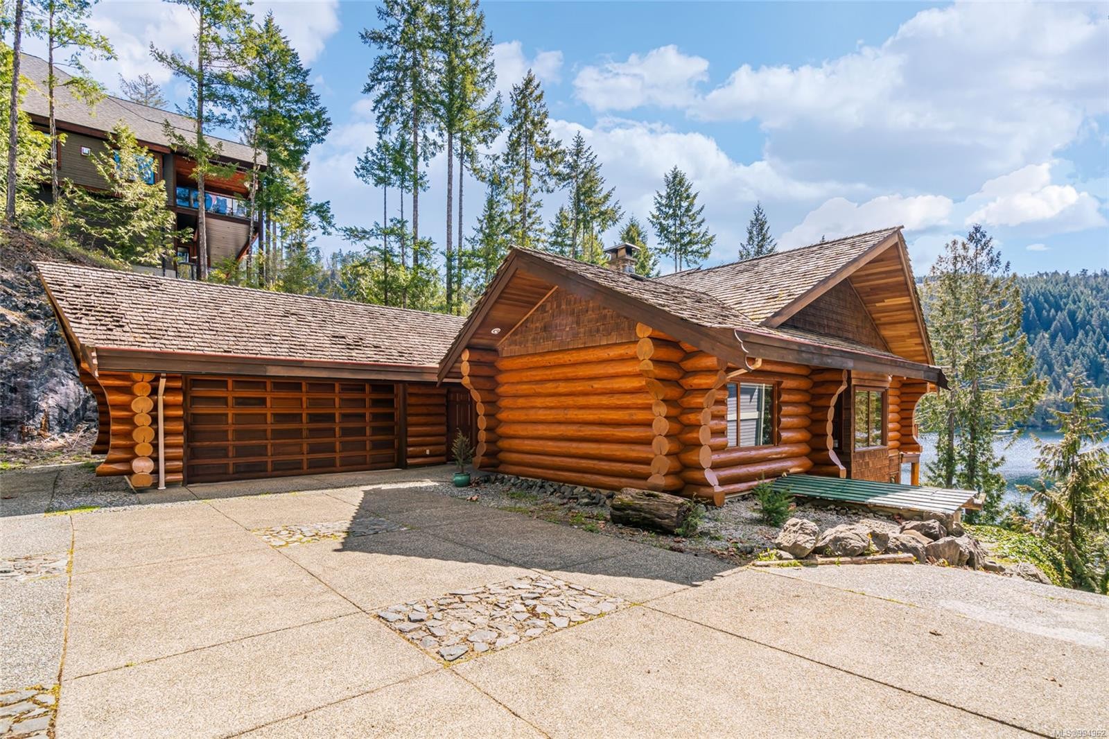 8412 Bloedel Dr, Port Alberni, BC