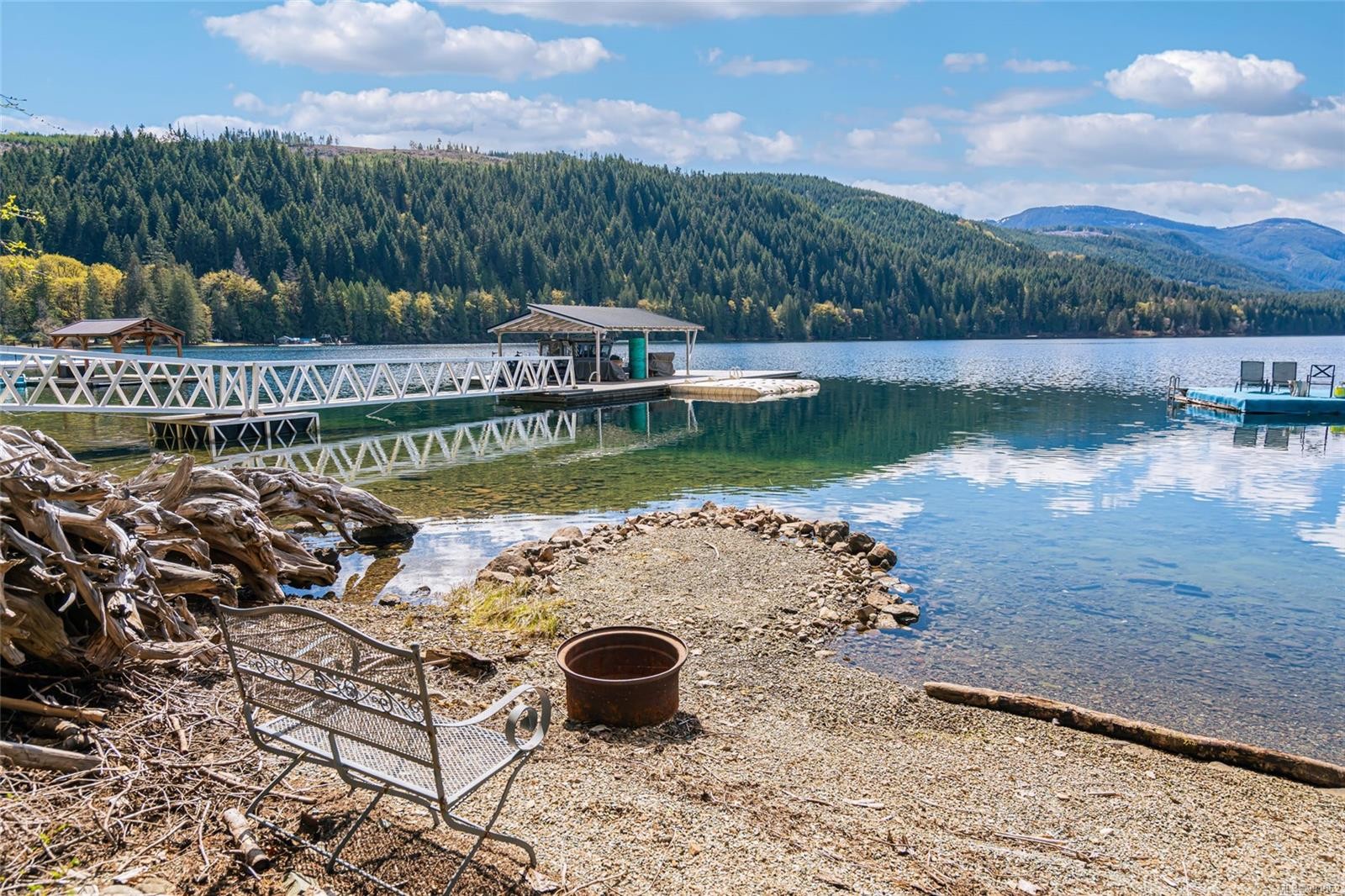 8412 Bloedel Dr, Port Alberni, BC