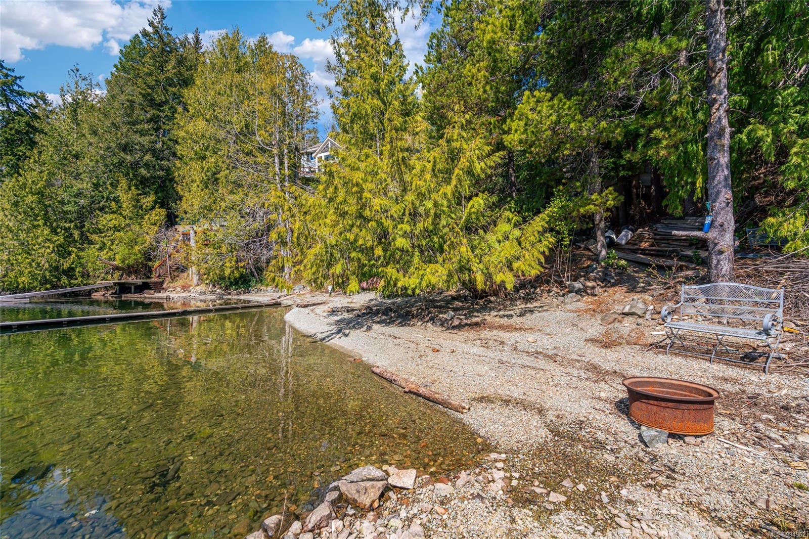 8412 Bloedel Dr, Port Alberni, BC