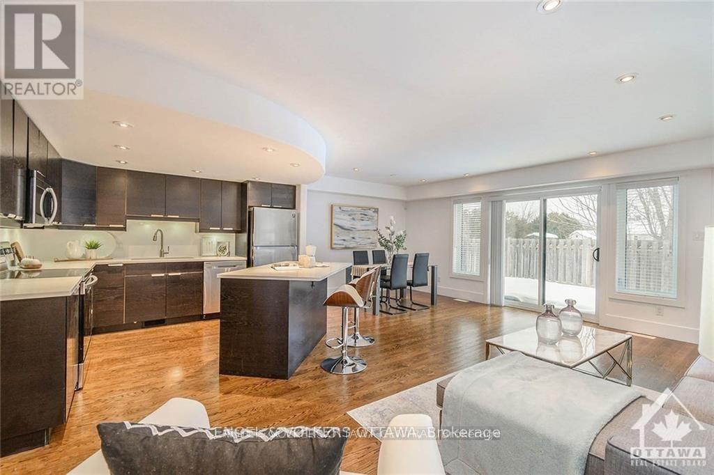 109 Montauk, Ottawa, ON - Indoor