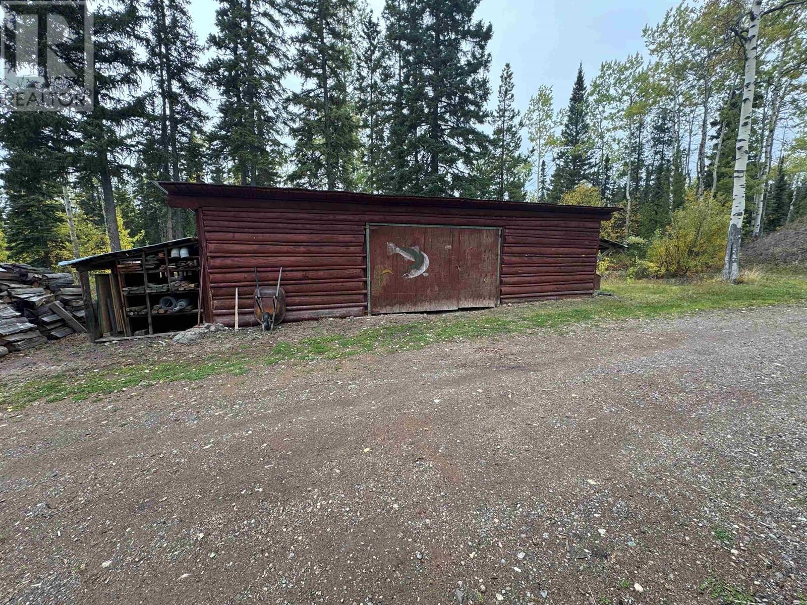 2500 500 Road, Vanderhoof, BC - Outdoor
