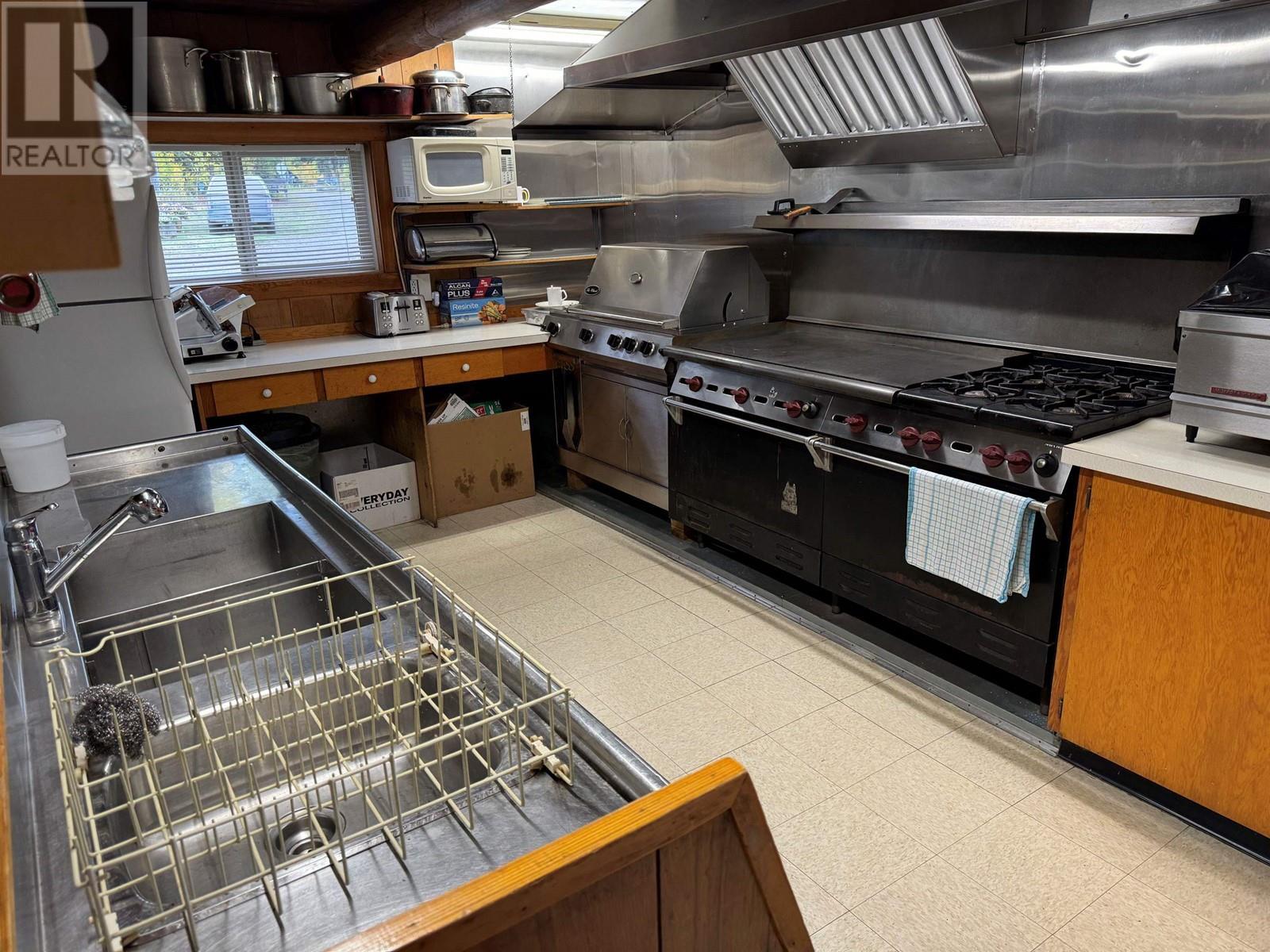 2500 500 Road, Vanderhoof, BC - Indoor