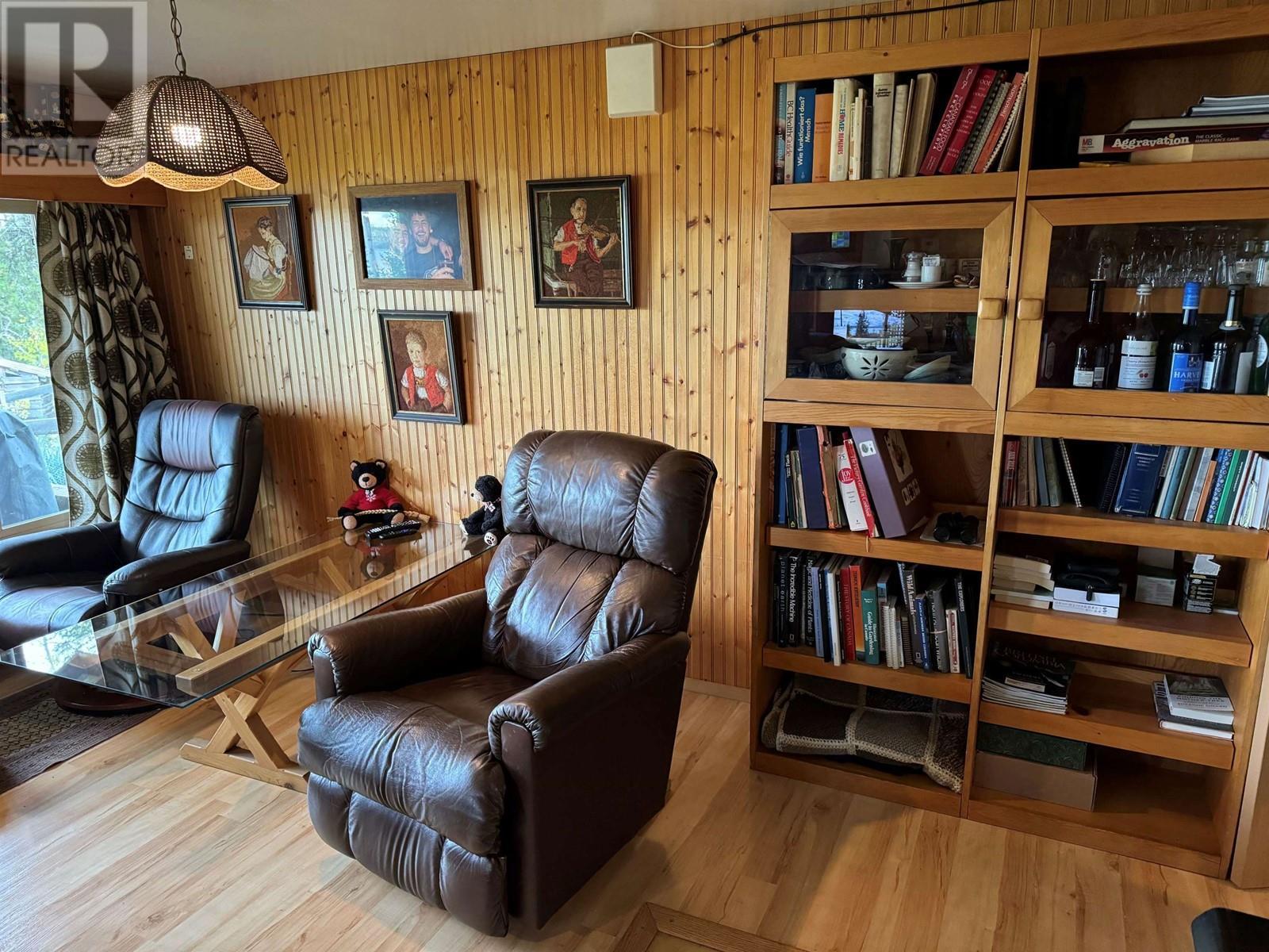 2500 500 Road, Vanderhoof, BC - Indoor