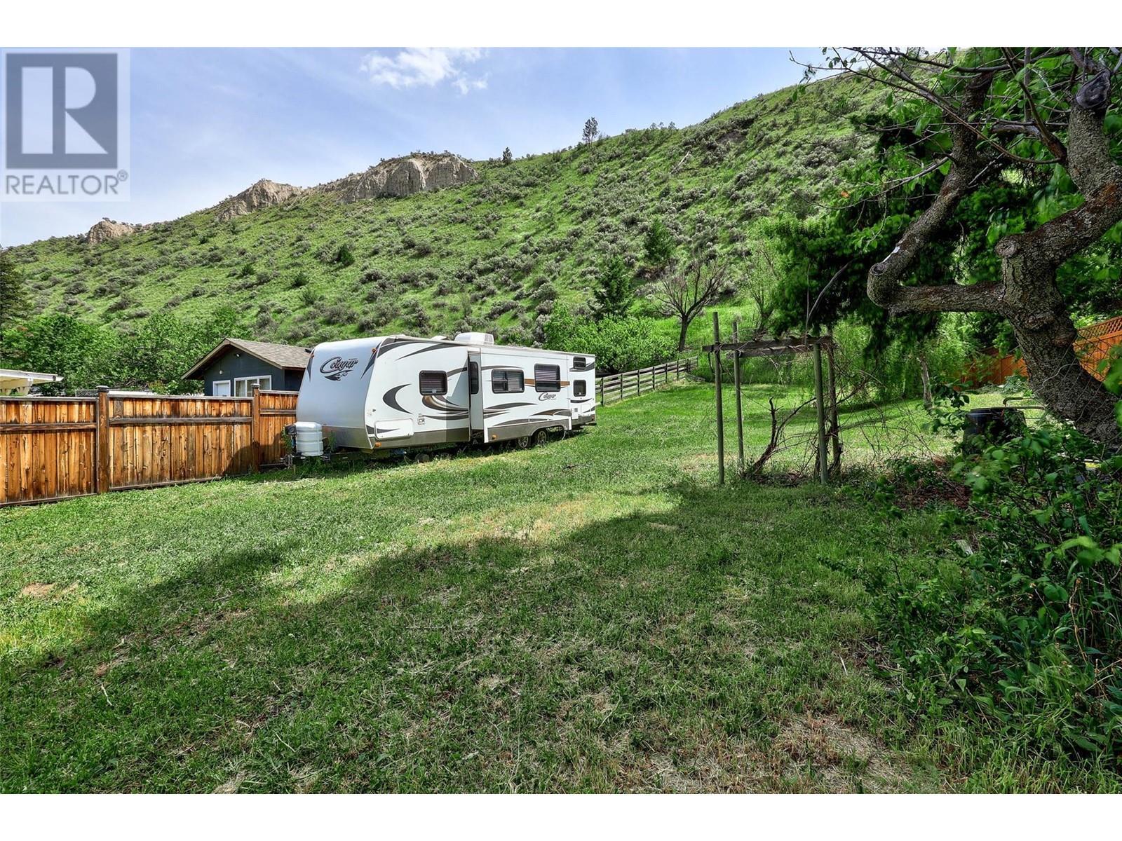 2103 Valleyview Drive, Kamloops, BC - Outdoor
