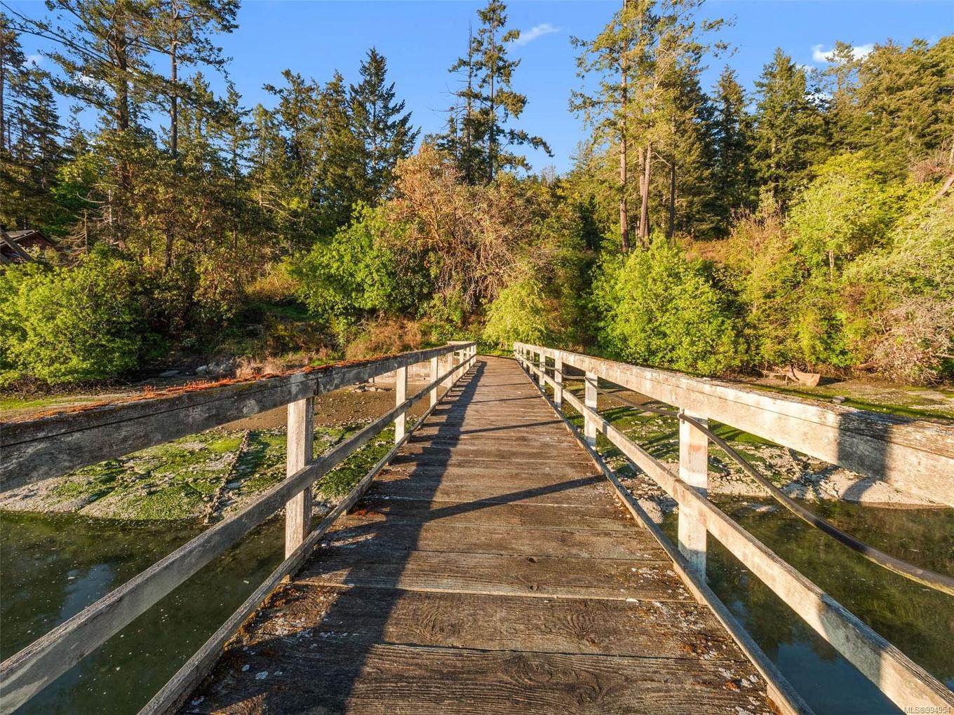 3045 Montague Rd, Galiano Island, BC