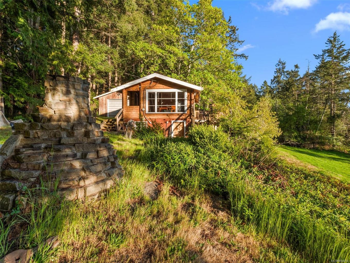 3045 Montague Rd, Galiano Island, BC