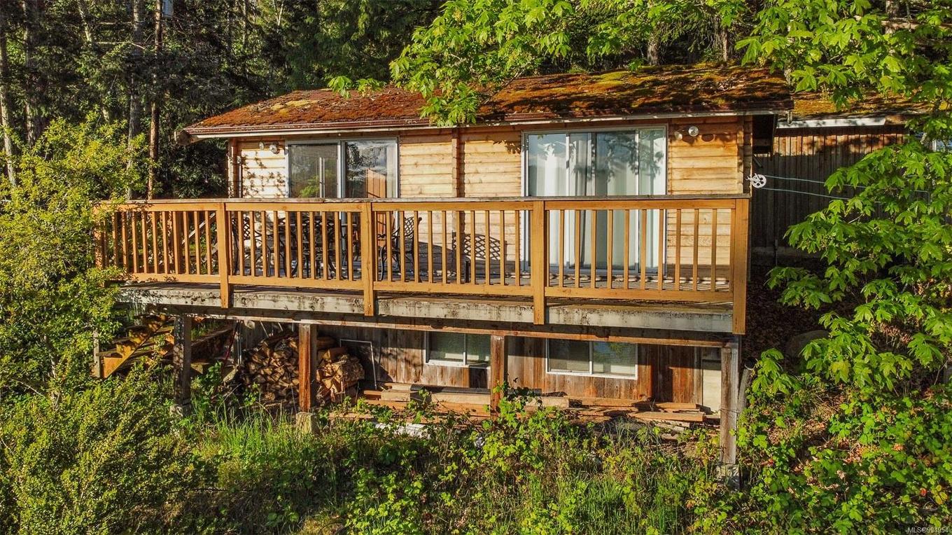 3045 Montague Rd, Galiano Island, BC