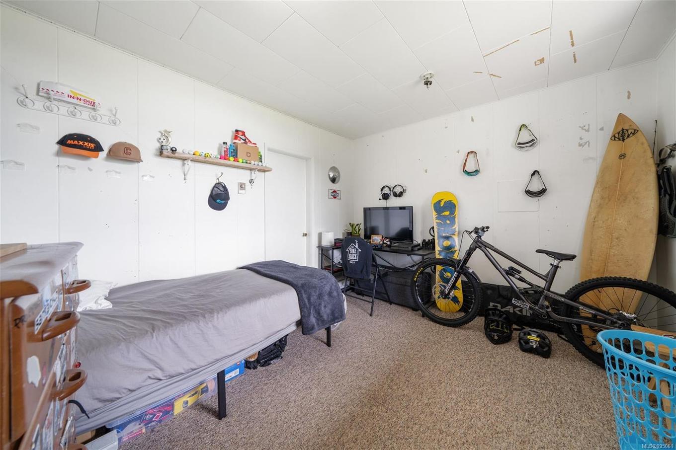 5979 Sooke Rd, Sooke, BC