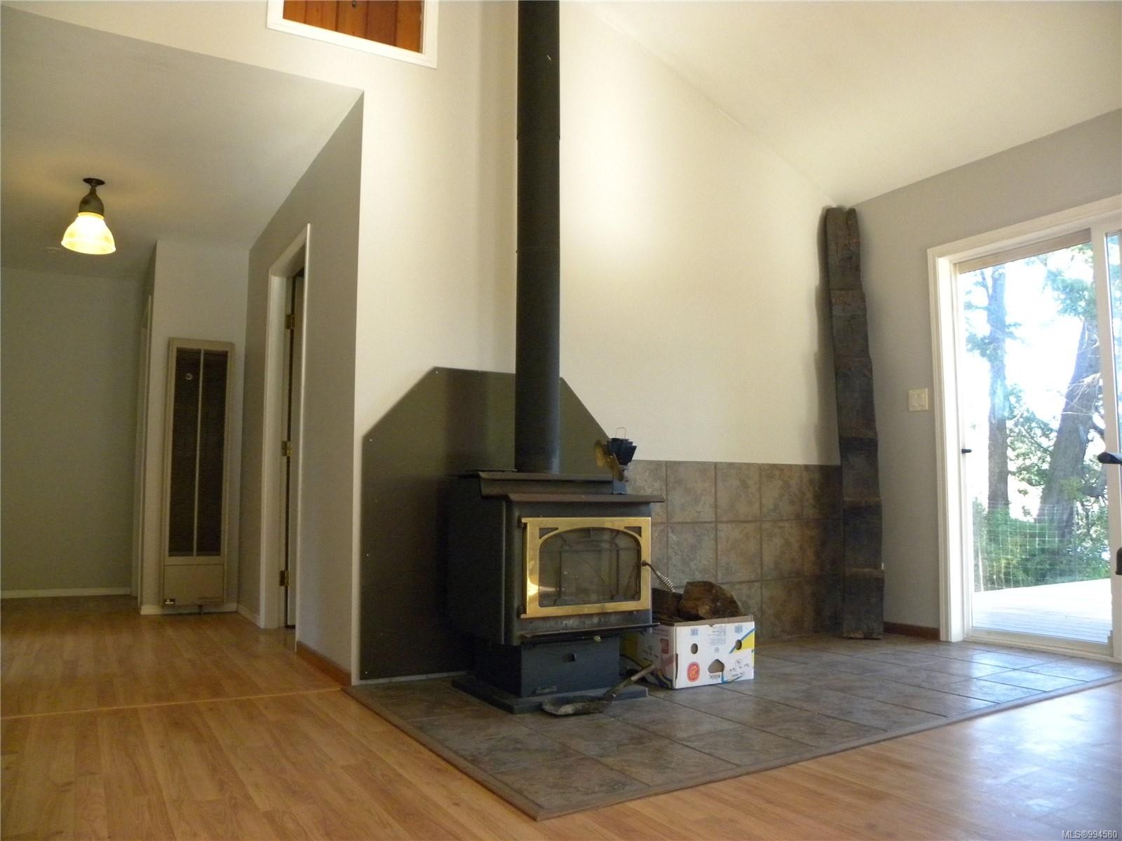 2 Spring Bay Rd, Lasqueti Island, BC