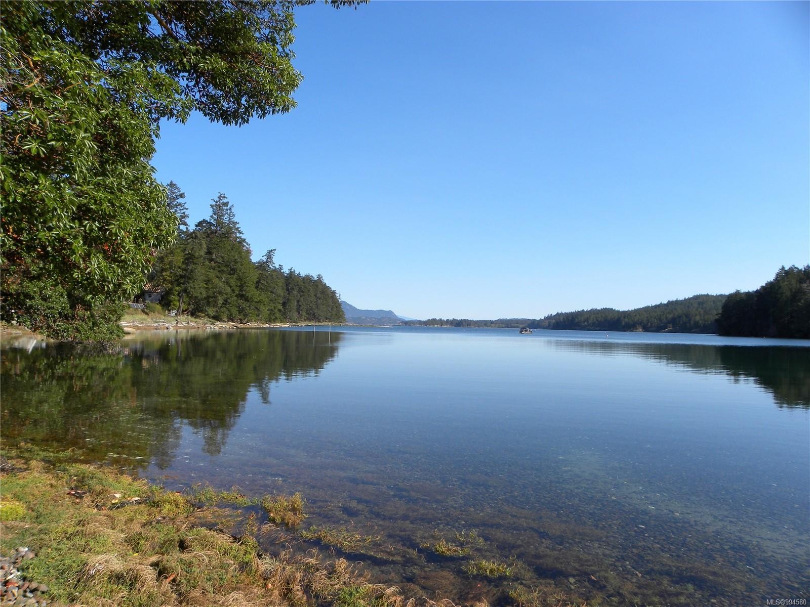 2 Spring Bay Rd, Lasqueti Island, BC