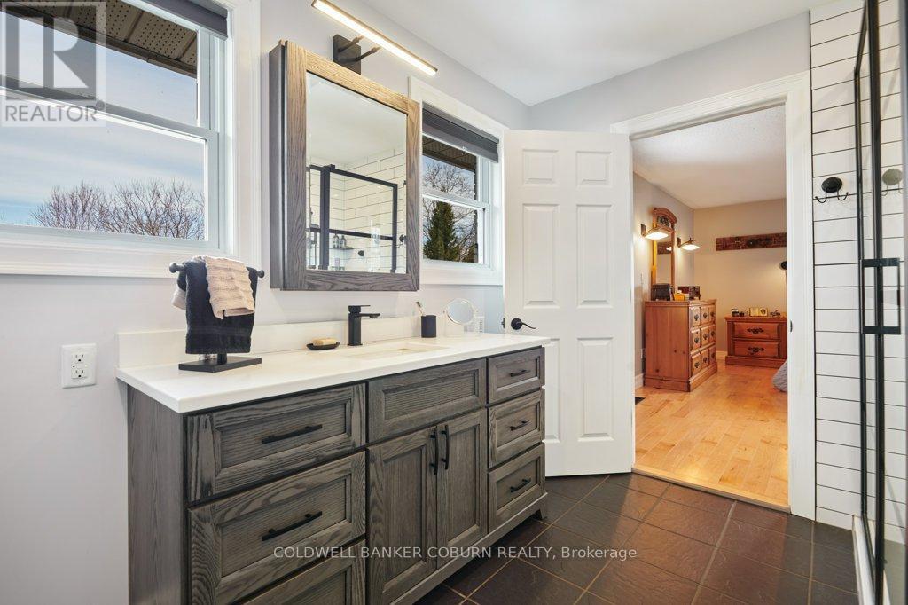 11391 Lakeshore Drive, South Dundas, ON - Indoor