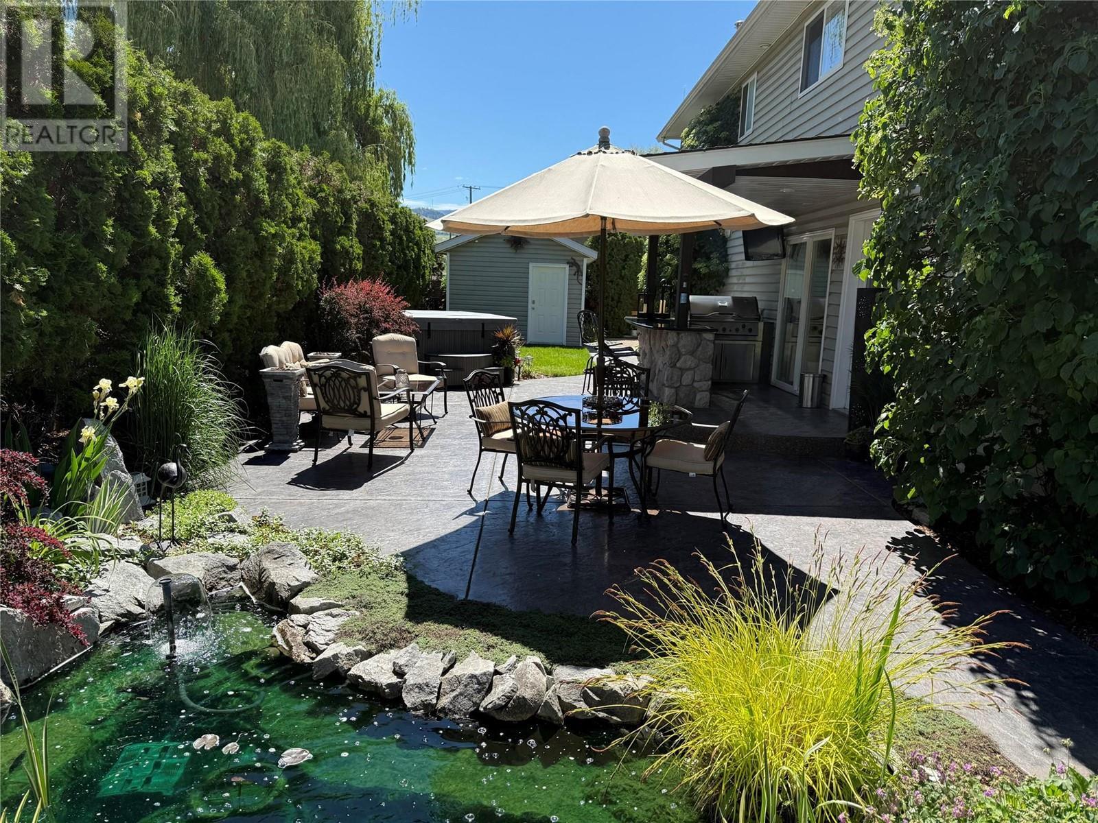 7115 Tronson Road, Vernon, BC - Outdoor With Deck Patio Veranda