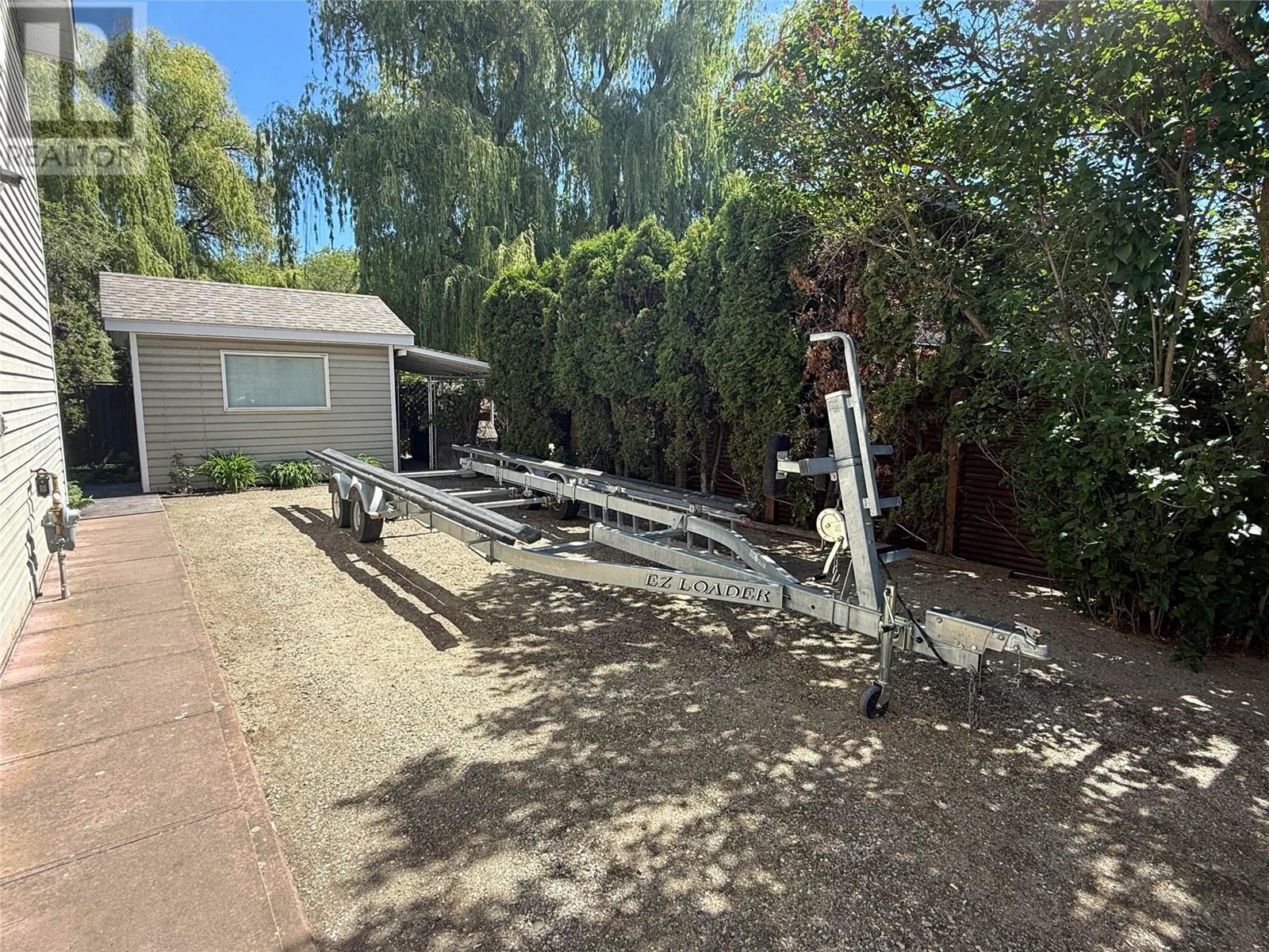 7115 Tronson Road, Vernon, BC - Outdoor