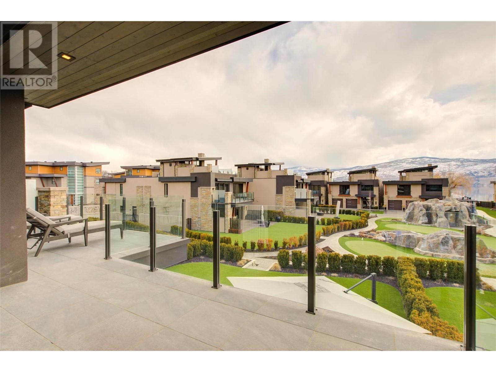 3745 West Bay Road Unit# 14, West Kelowna, BC - Outdoor With Balcony