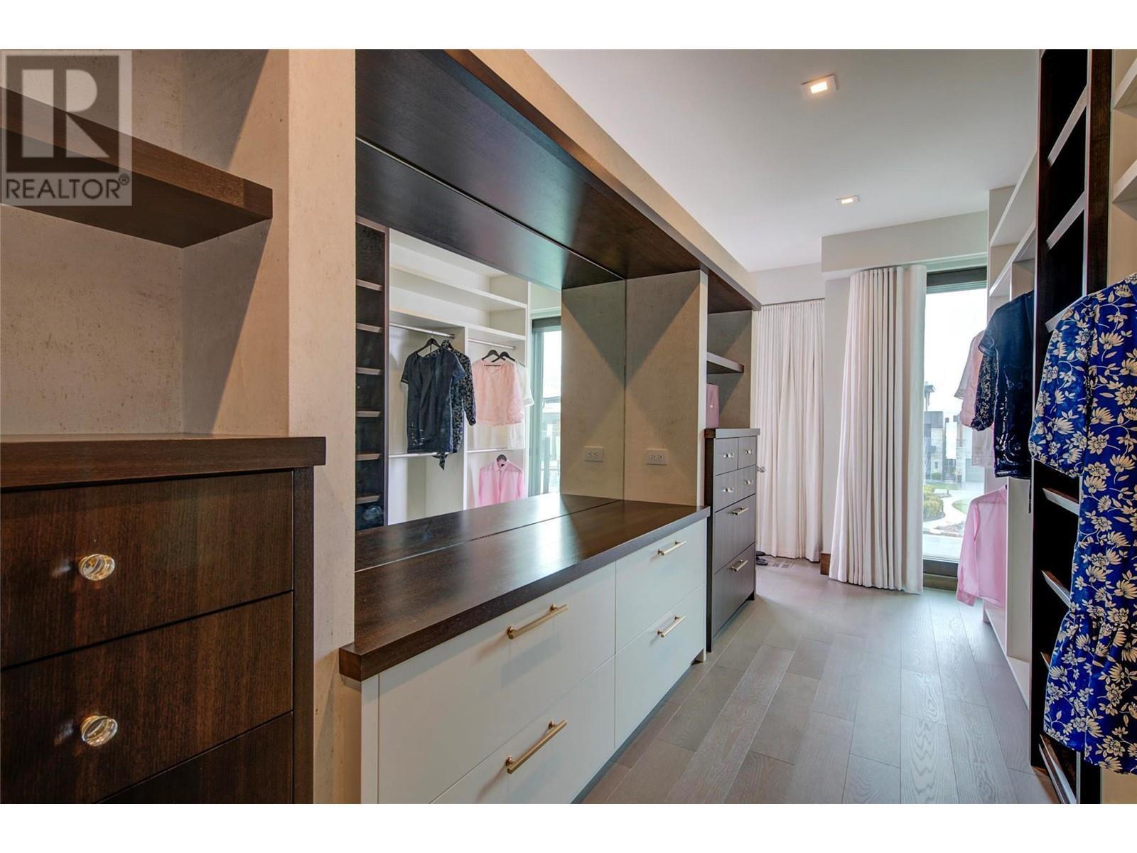 3745 West Bay Road Unit# 14, West Kelowna, BC - Indoor