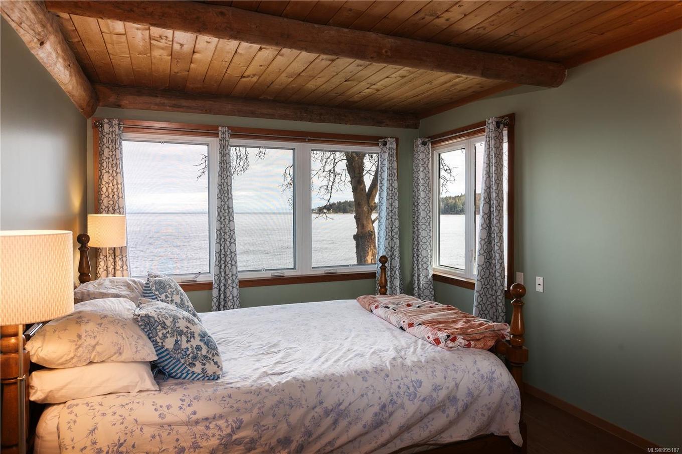 281 Bellhouse Rd, Galiano Island, BC