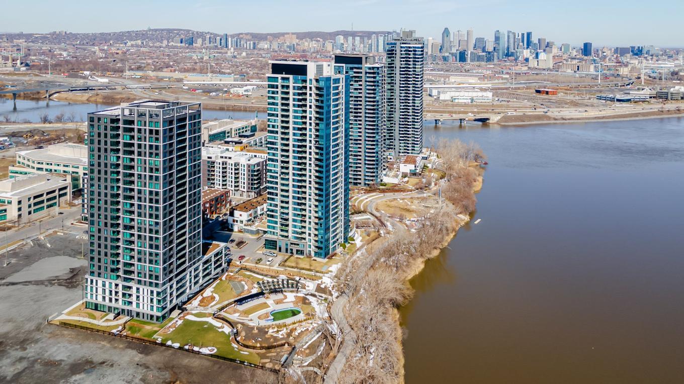 Extérieur - 2703-399 Rue De La Rotonde, Montréal (Verdun/Île-Des-Soeurs), QC - Outdoor With Body Of Water With View