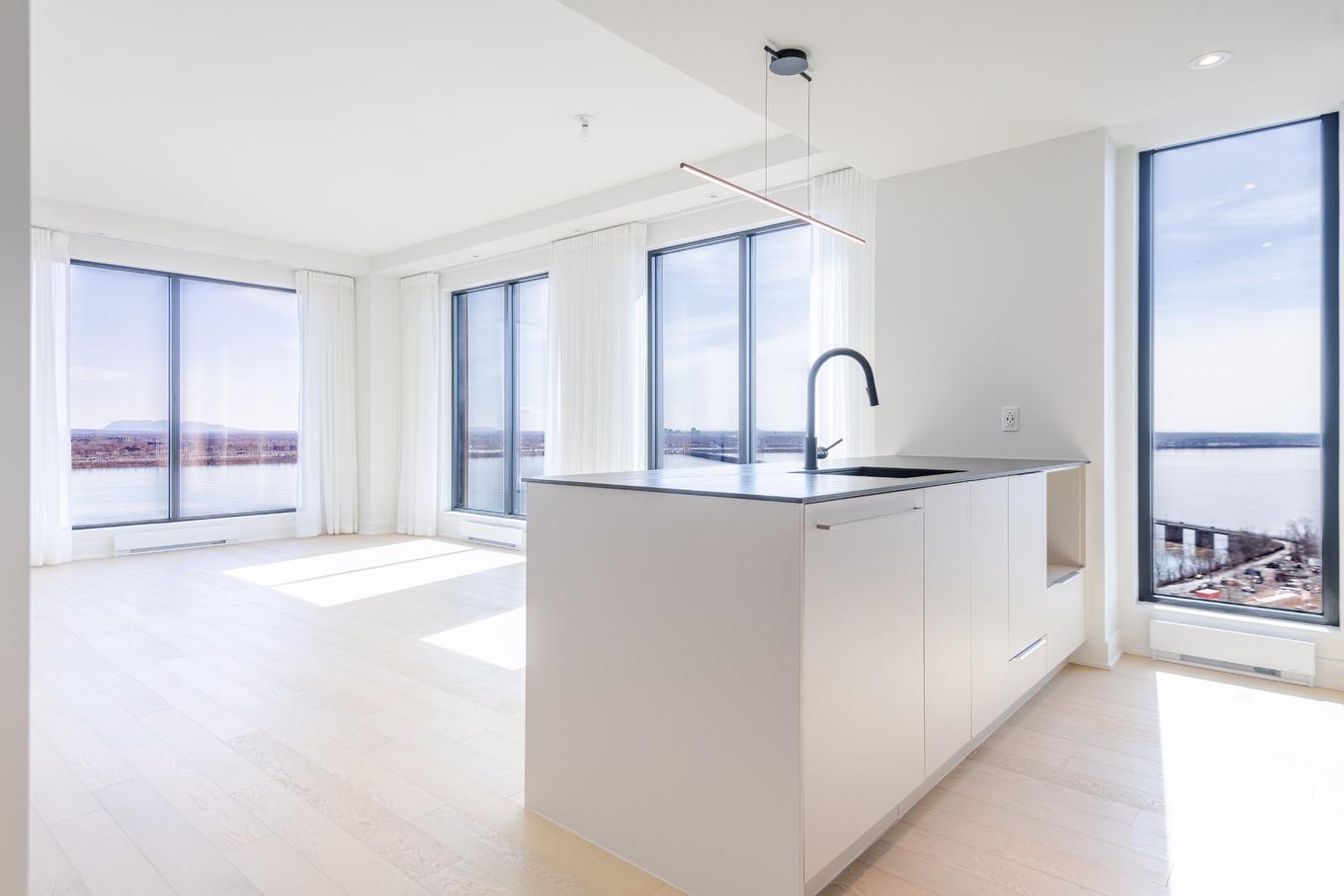 Salon - 2703-399 Rue De La Rotonde, Montréal (Verdun/Île-Des-Soeurs), QC - Indoor Photo Showing Kitchen