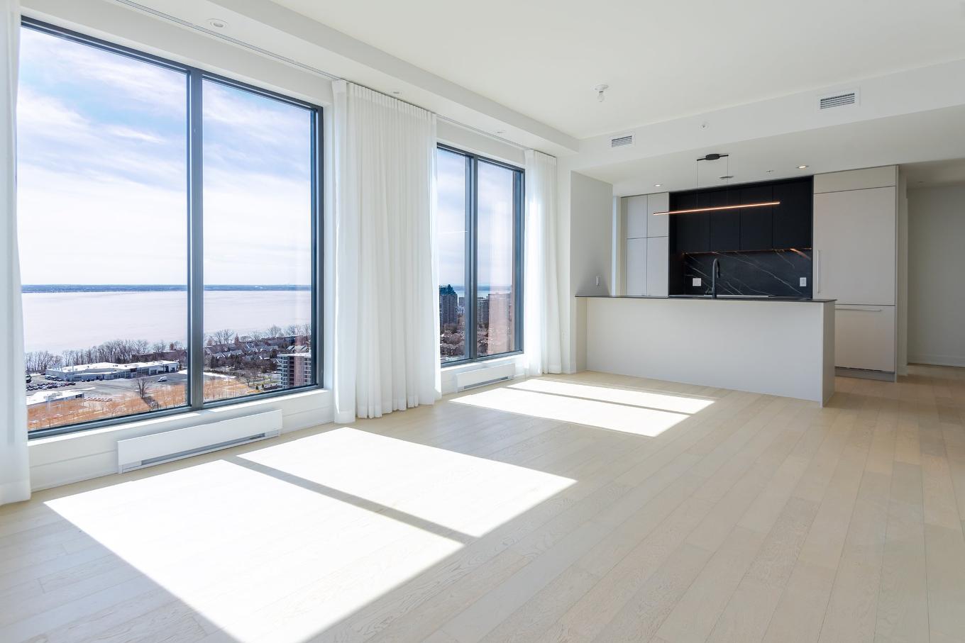 Salon - 2703-399 Rue De La Rotonde, Montréal (Verdun/Île-Des-Soeurs), QC - Indoor