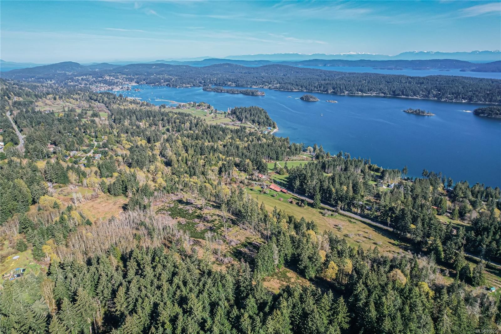 547 Beddis Rd, Salt Spring, BC