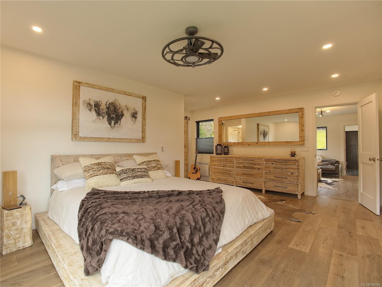 445 Cranberry Rd, Salt Spring, BC