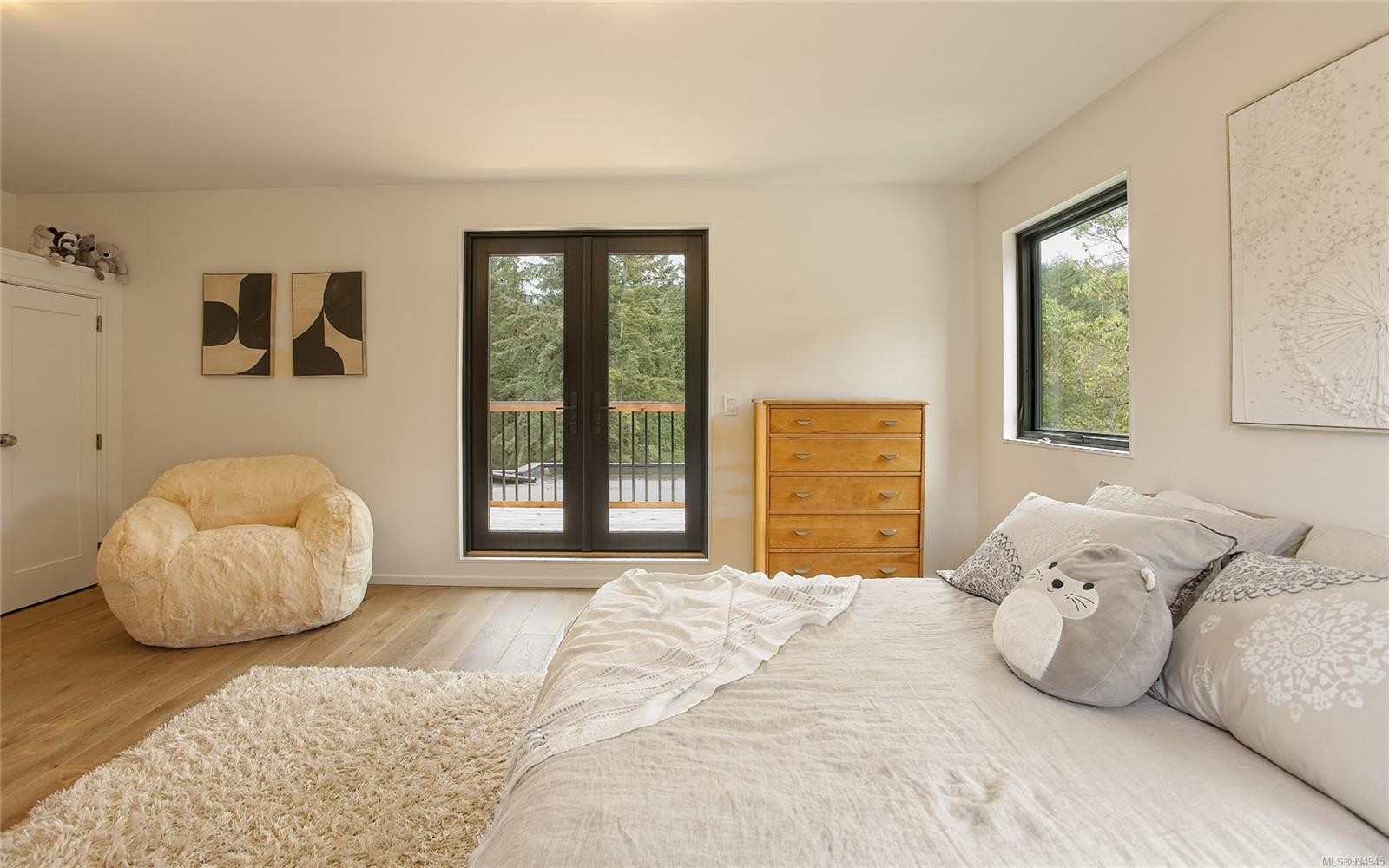 445 Cranberry Rd, Salt Spring, BC